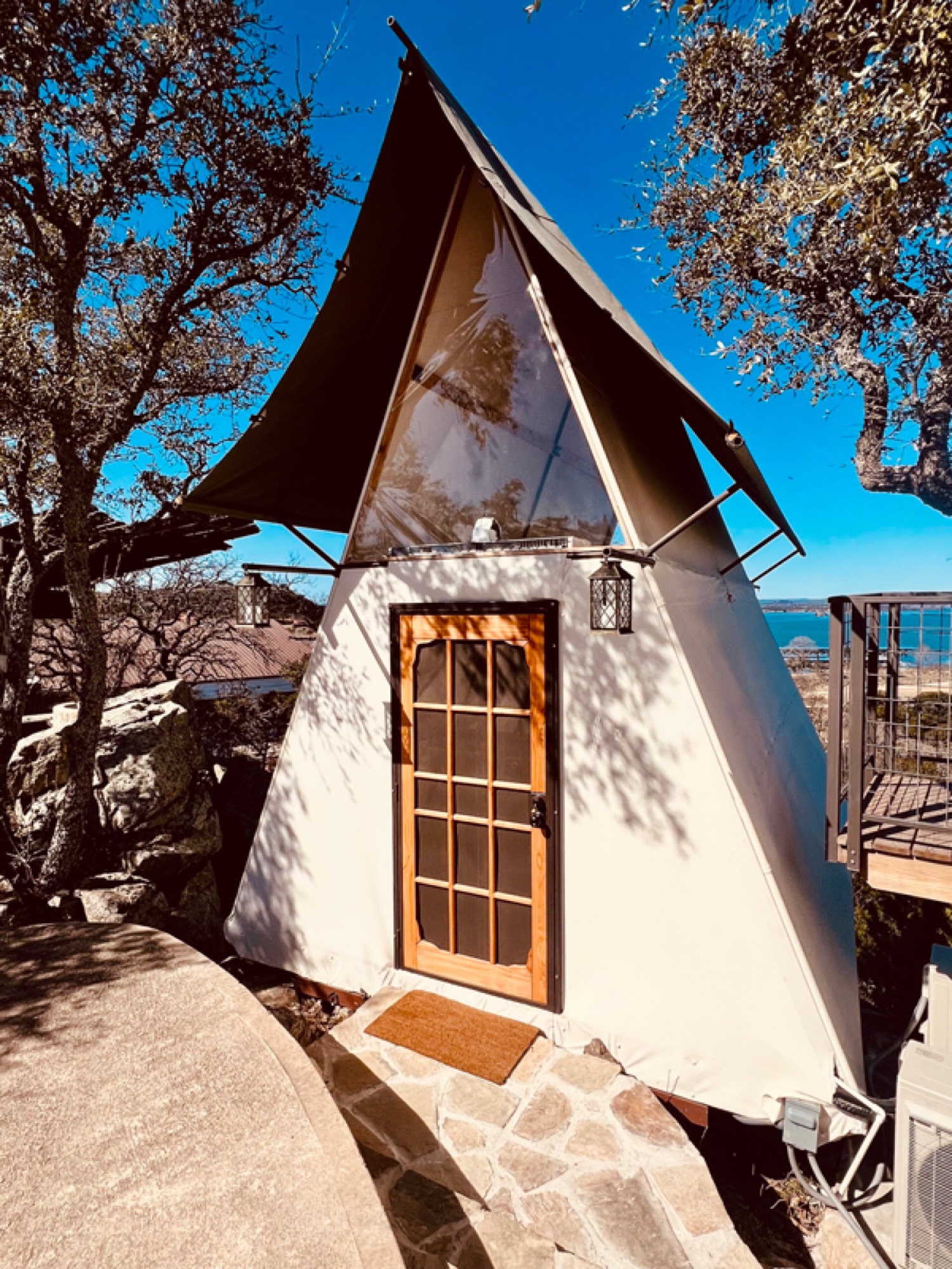 The Bayview Cliff House