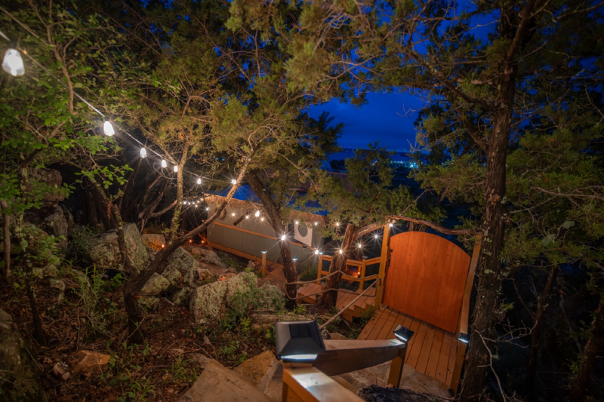 The Bird's Nest Retreat