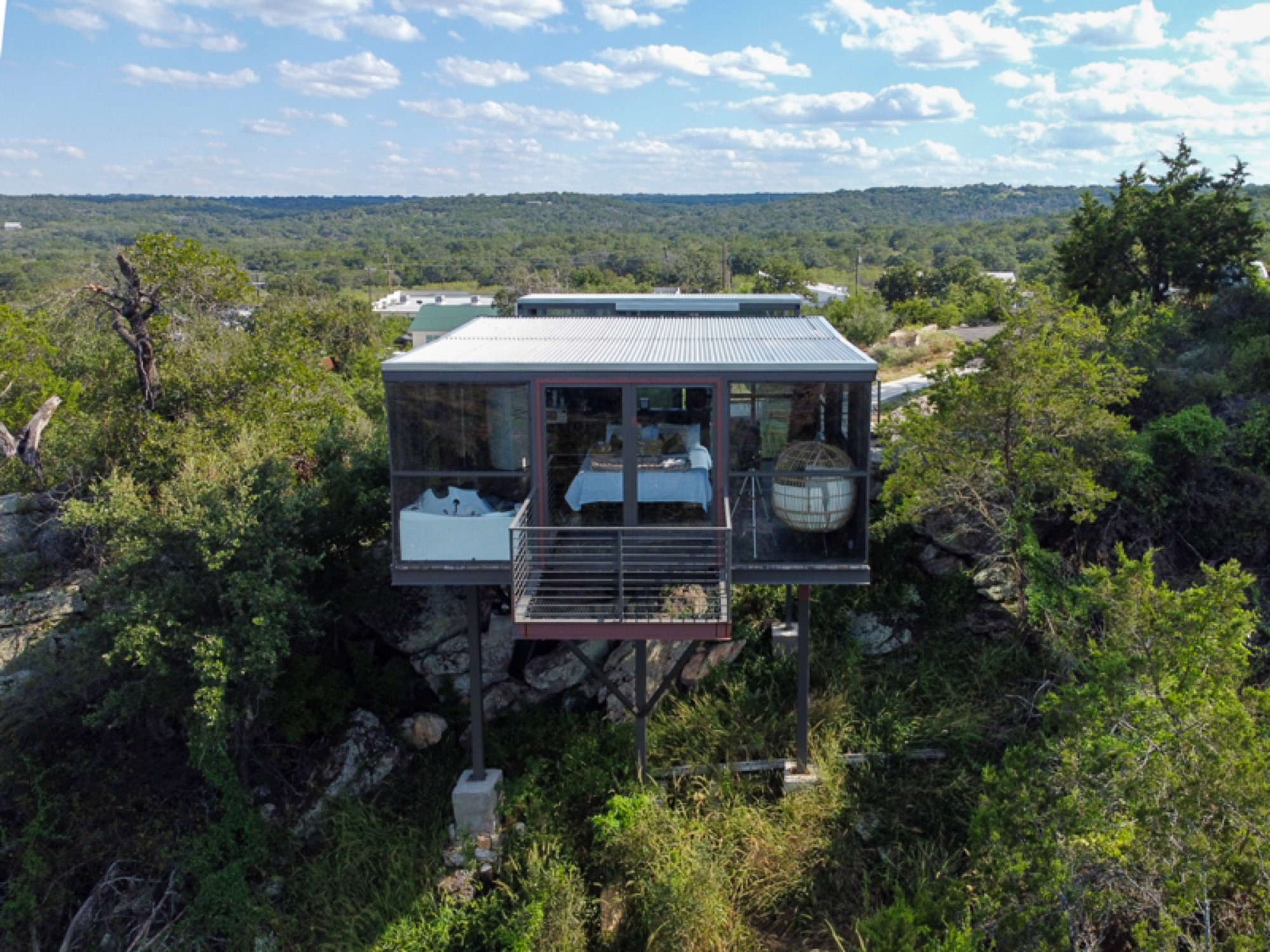 The Retreat on the Hill — property and event photography