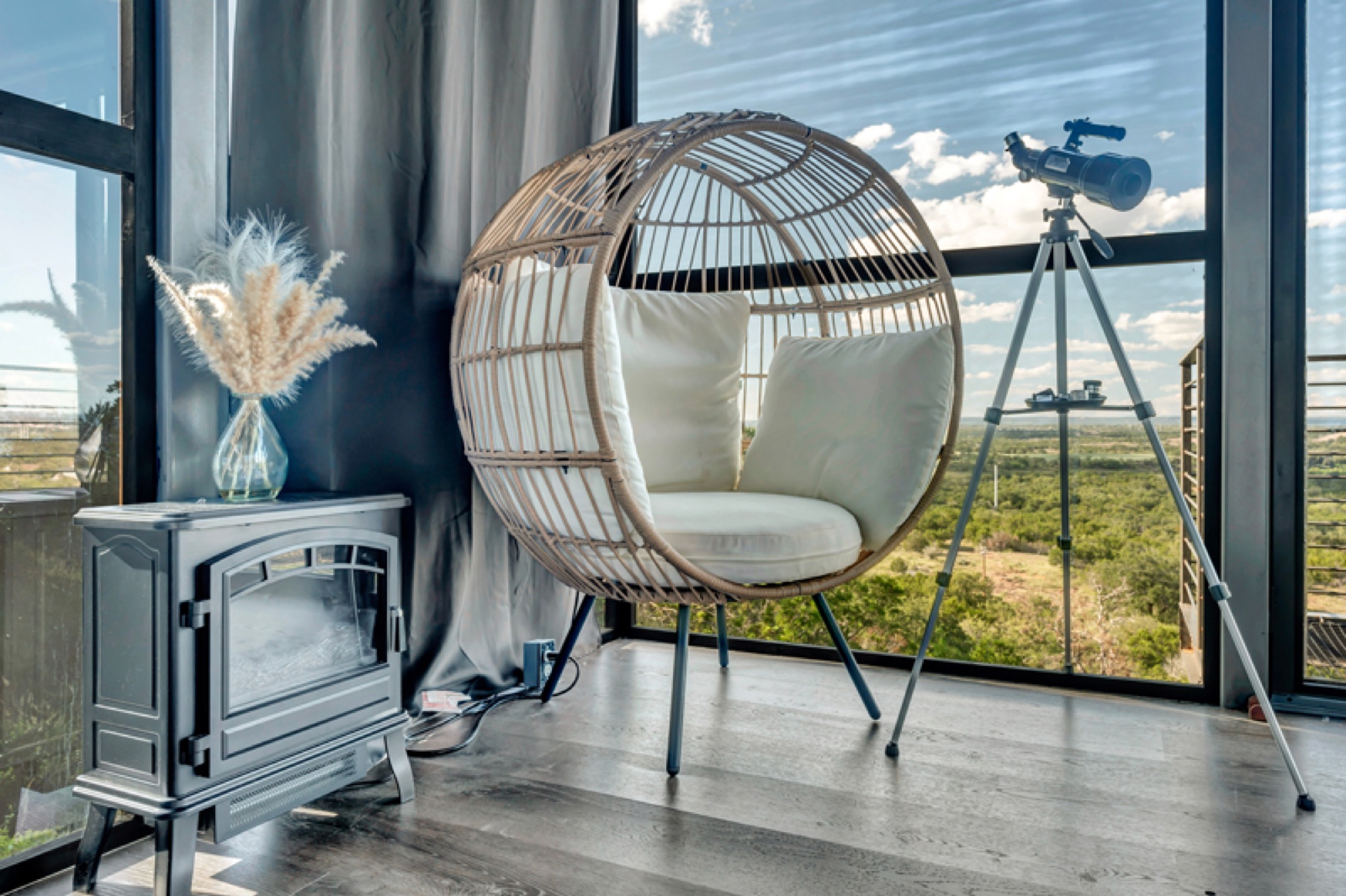 The Retreat on the Hill — property and event photography