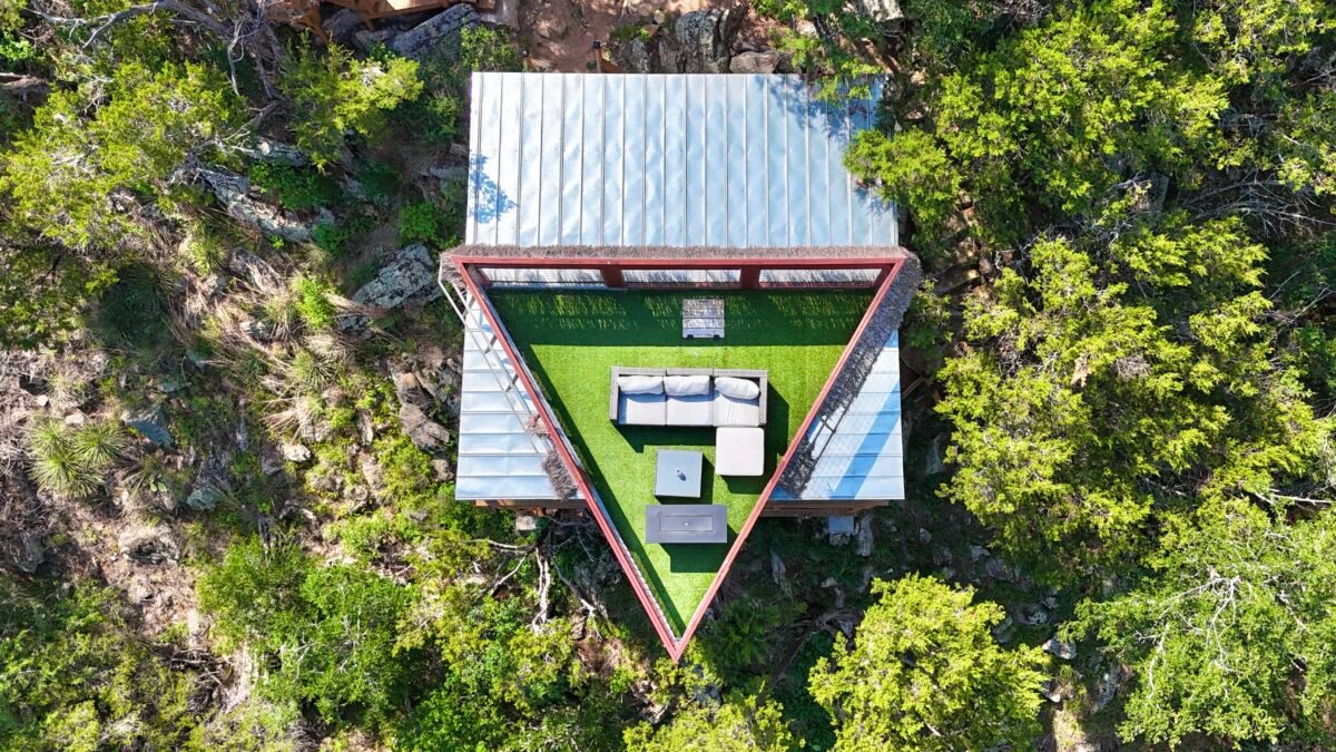 The Bird's Nest Retreat