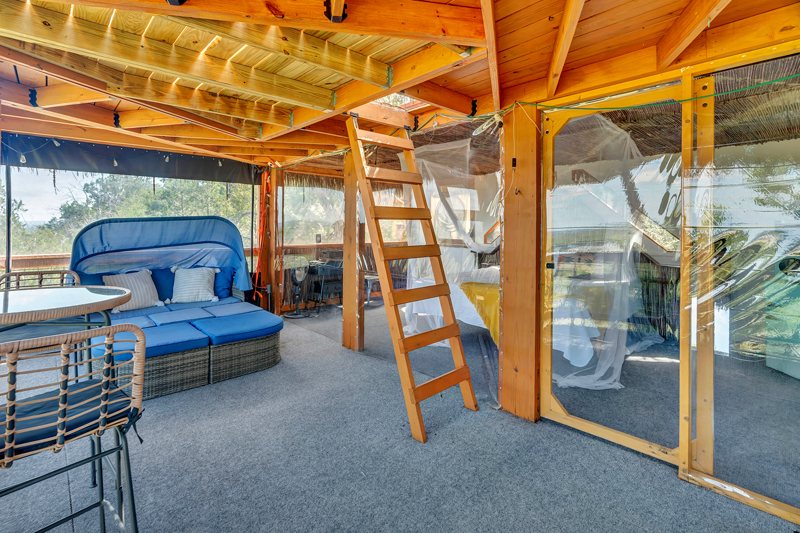 The Bird's Nest Retreat